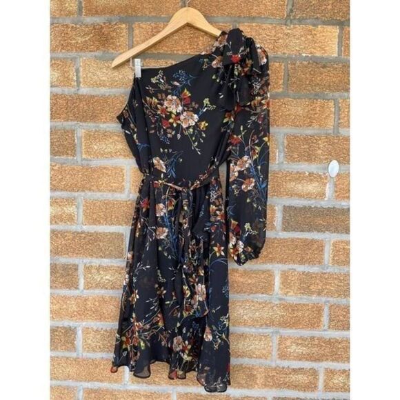 CLOVER AND SLOANE Garden Vine One-Shoulder size XL - Picture 3 of 12